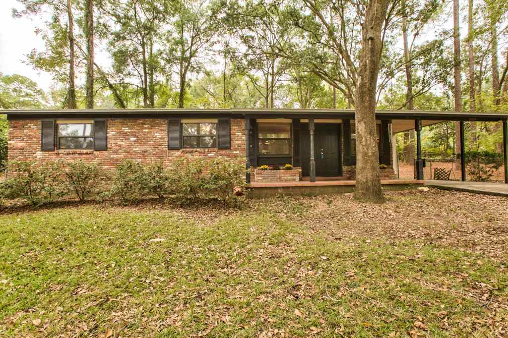 2409 Almond Drive